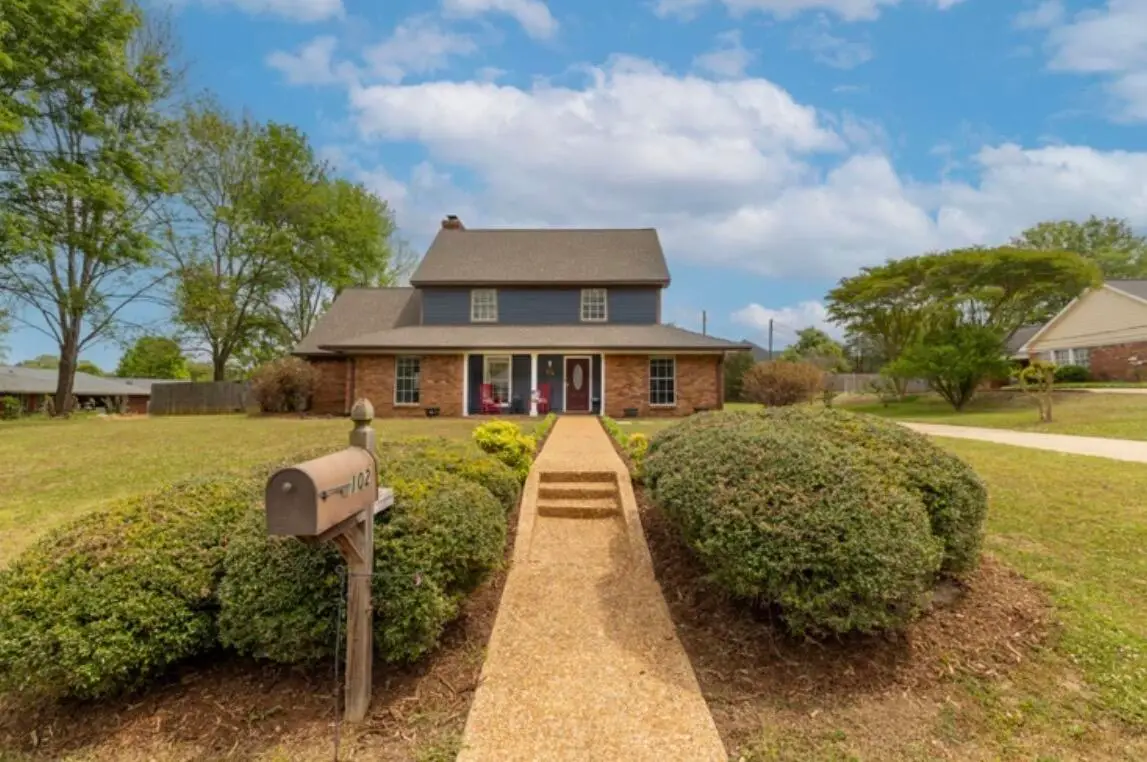 102 Acorn, Starkville, MS 39759 - #1