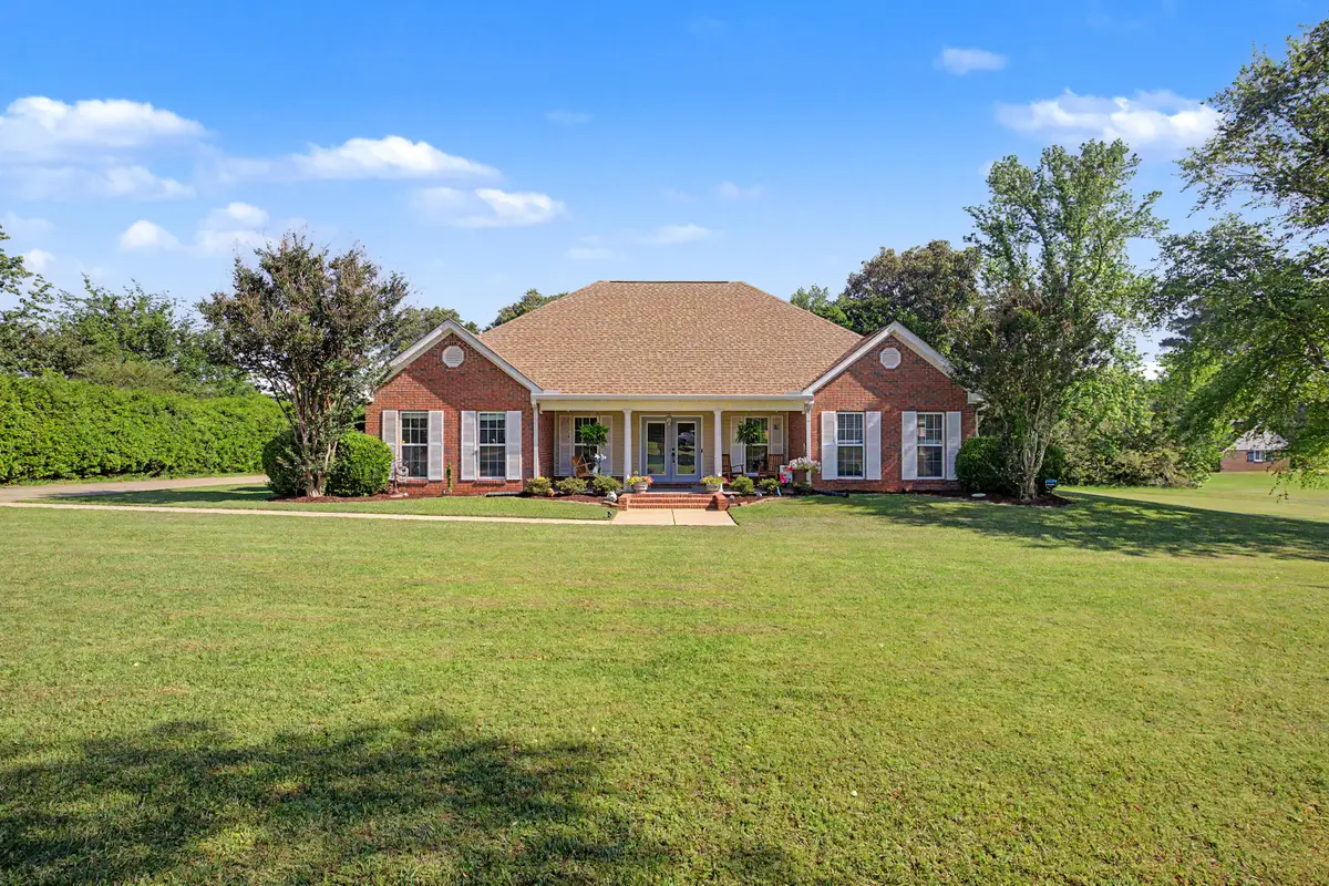 961 Phillips Hill, Columbus, MS 39702 - #1