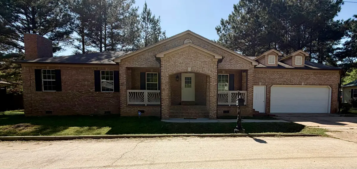 110 Asbury, Starkville, MS 39759 - #1