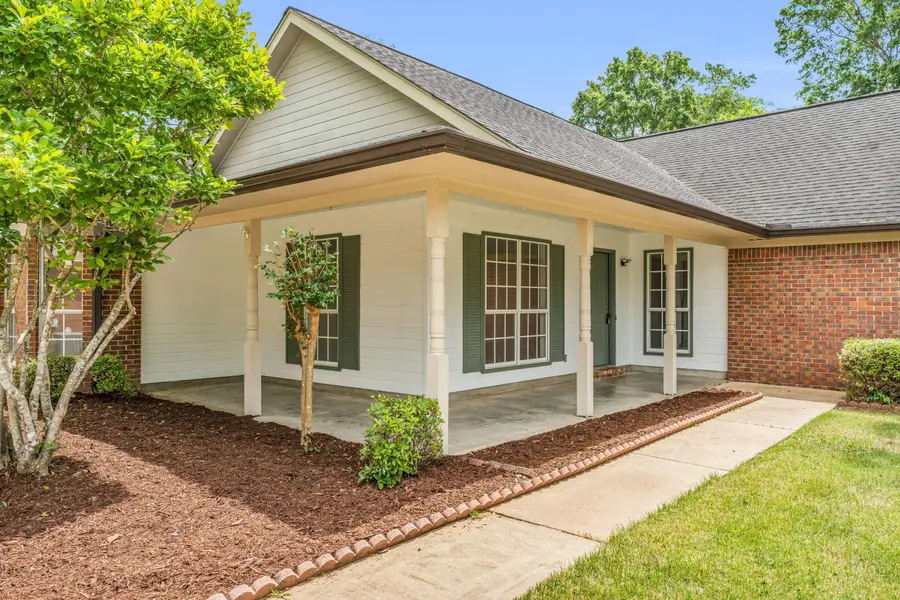 250 Lawrence, Caledonia, MS 39740 - #2