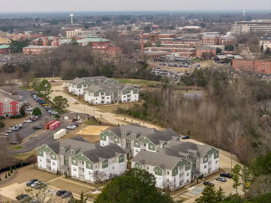 49 Graham #104, Starkville, MS 39759 - #2