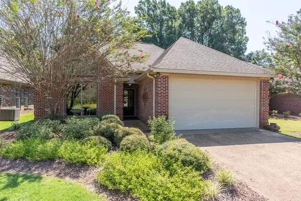 501 Hummingbird, Starkville, MS 39759