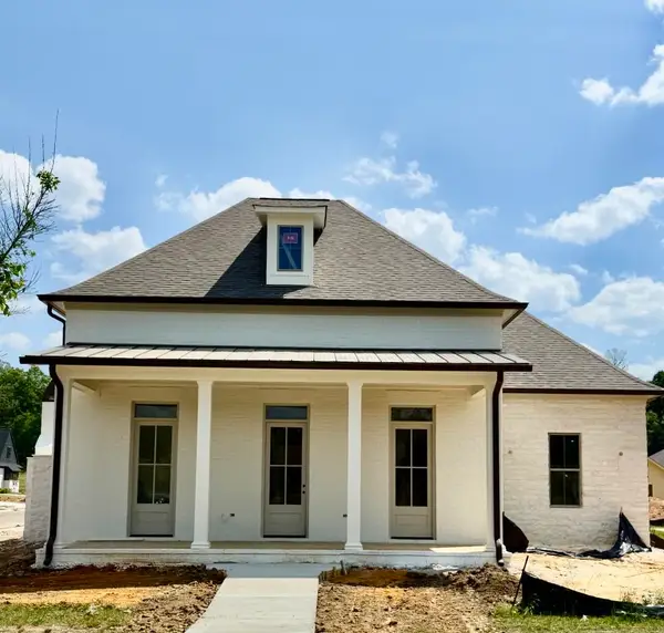 14 Talamore, Starkville, MS 39759