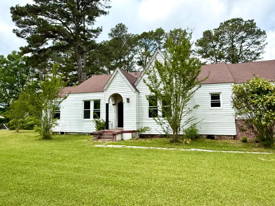 171 White, Louisville, MS 39339 - #2