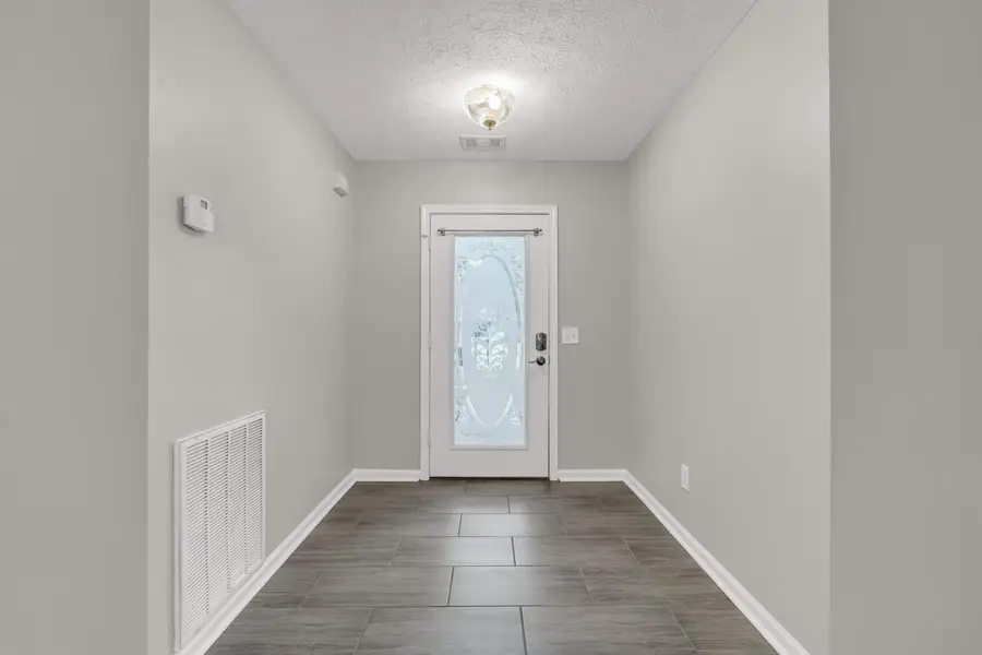 19 Savannah, Columbus, MS 39702 - #3