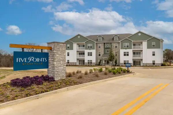 77 Graham #102, Starkville, MS 39759