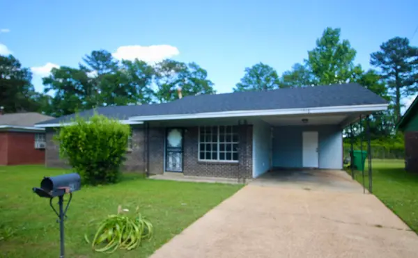 1518 N 27th, Columbus, MS 39701