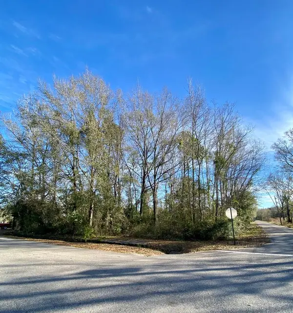 0 Bennett St, Picayune, MS 39466