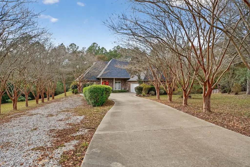 34 Chinaberry Circle, Carriere, MS 39426 - Image #1