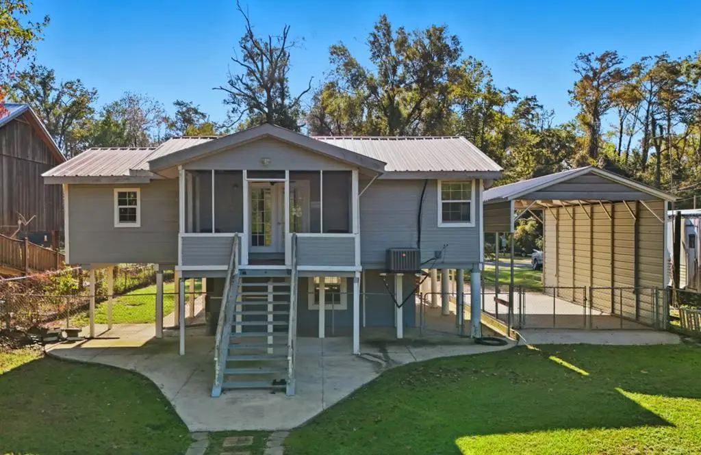 54 Oak Point Rd, Picayune, MS 39466 - Image #1