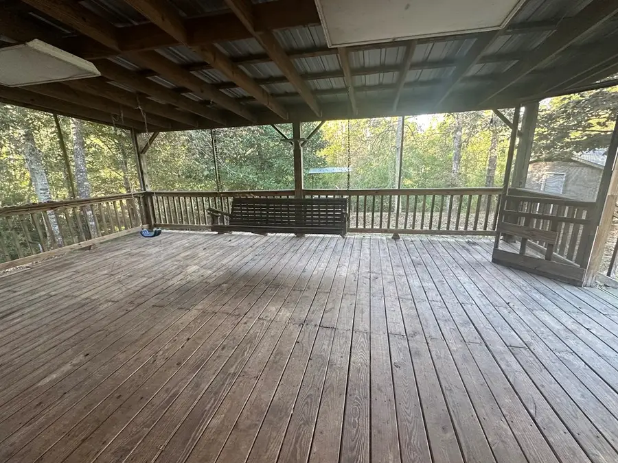 31 Walter Penton Rd, Carriere, MS 39426 - Image #2