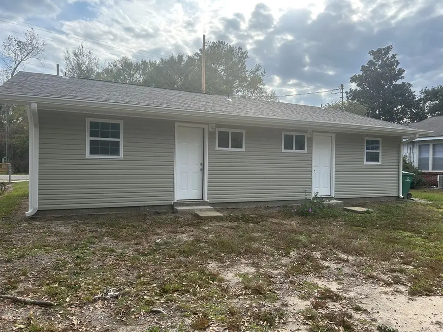 1018 Palestine Rd Apt A and B, Picayune, MS 39466 - Image #2