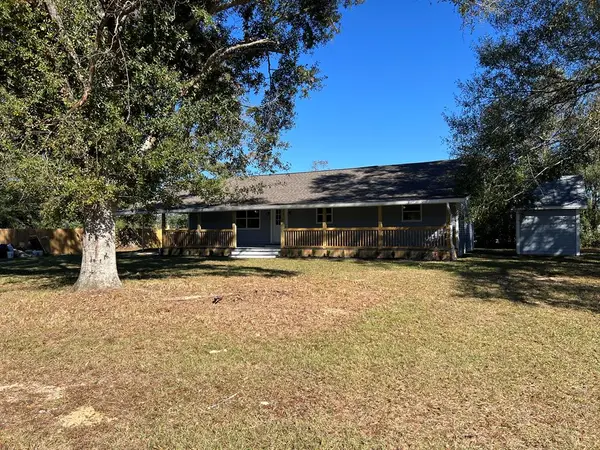 845 West Union, Carriere, MS 39426