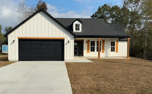 104 Placid ln, Hide A Way Lake, MS 39426 - Image #1