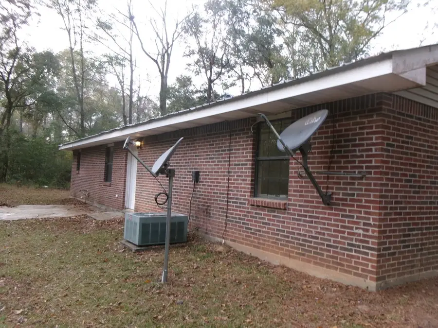 396 Humphrey Rd., Poplarville, MS 39470 - Image #2