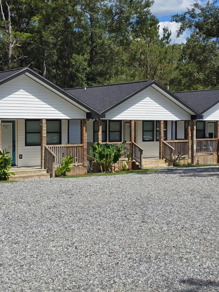 48 Smith Rd, Picayune, MS 39466 - #2