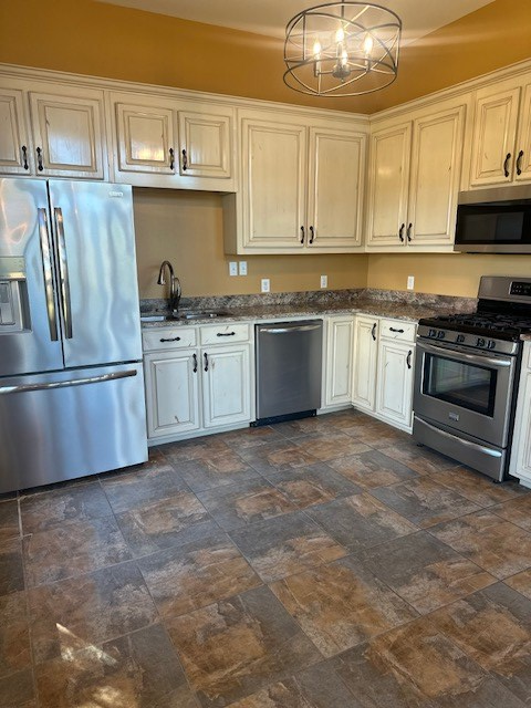 384 Carey Byrd Rd, Carriere, MS 39426 - Image #2