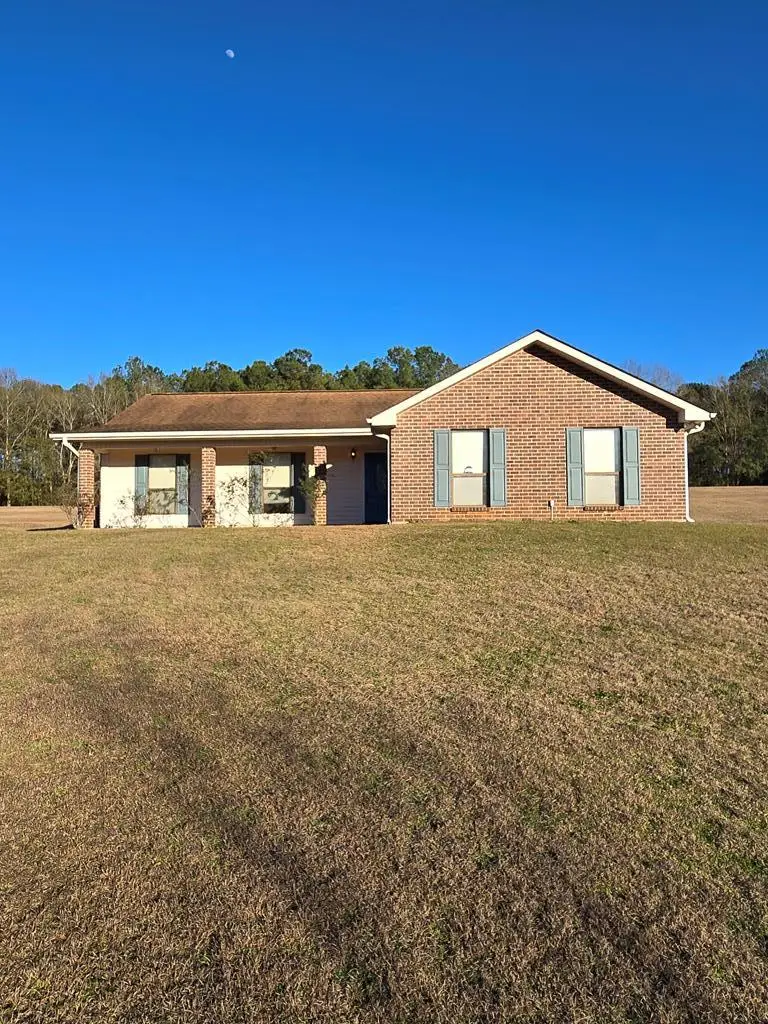 71 Woodland Road, Carriere, MS 39426 - Image #1