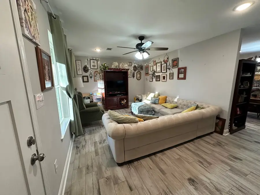 396 Liberty Rd, Picayune, MS 39466 - #2