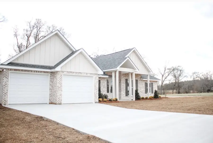 32 Oak Haven Dr., Poplarville, MS 39470 - #3