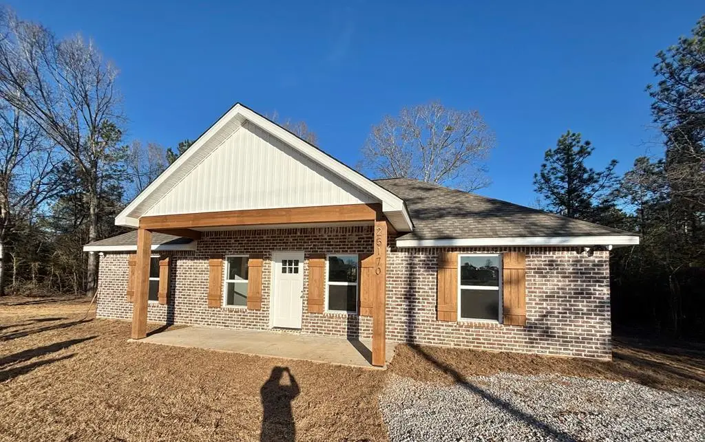 404 Monroe Breeland Rd, Poplarville, MS 39470 - #1