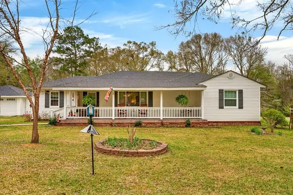 38 Richard Johnson Rd, Carriere, MS 39426