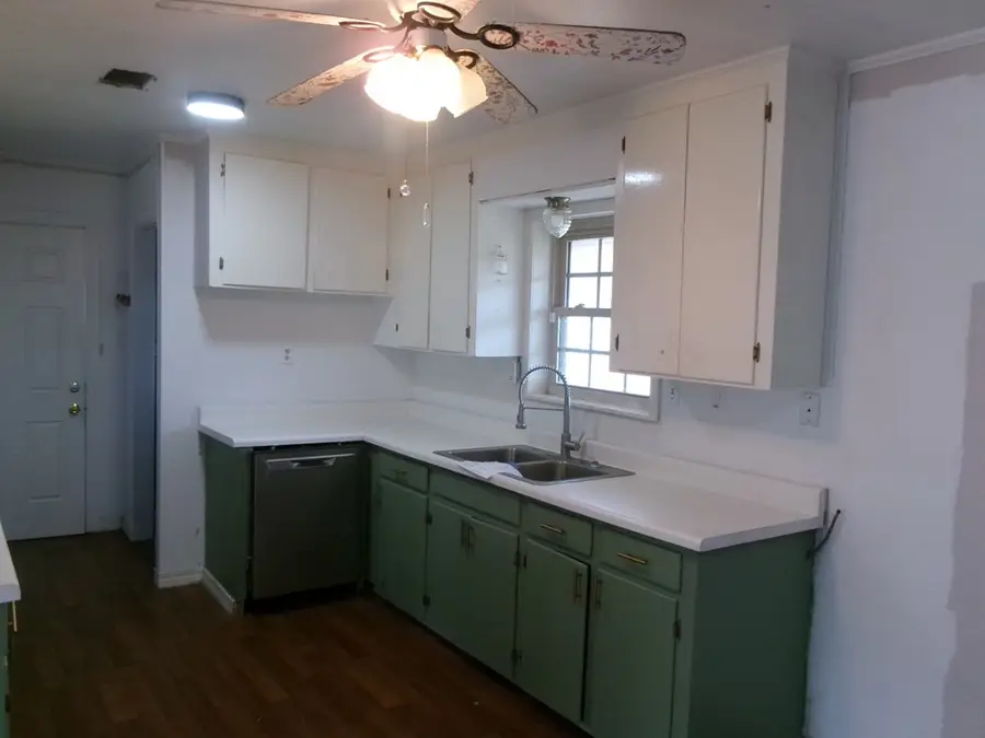 43 Beverly Hills Dr., Poplarville, MS 39470 - #3