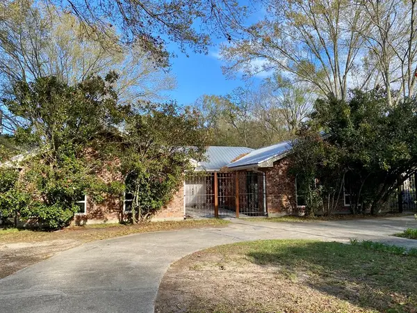 106 Elane Street, Picayune, MS 39466