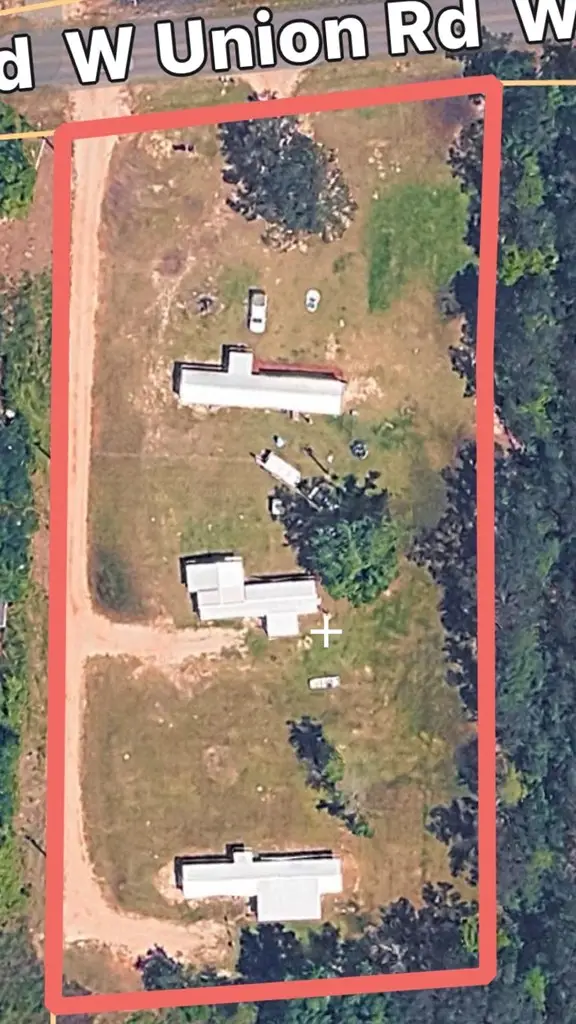 1074-1076 W Union Rd, Carriere, MS 39426 - #2