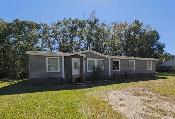 25 Tripp Lane, Carriere, MS 39426