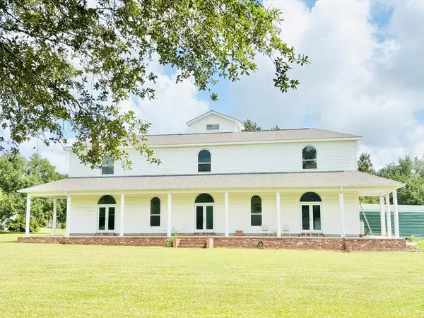 15 Marie Dr., Picayune, MS 39466