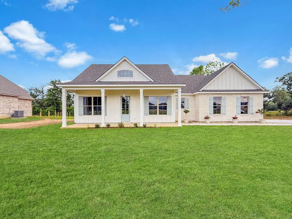 30 S. Caesar Oaks Drive, Carriere, MS 39426 - #1
