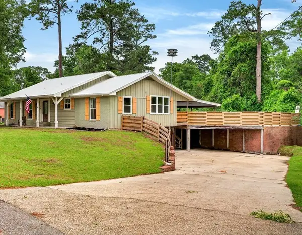 606 Briarwood Lane, Picayune, MS 39466