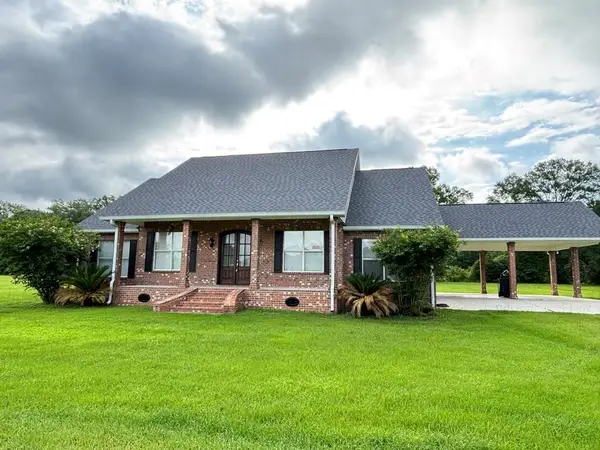 8 Jennie Lane, Picayune, MS 39466