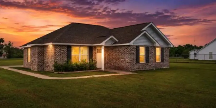 6 Hawthorne Rd., Picayune, MS 39466 - #2