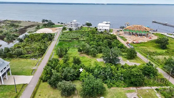00 Pine Tree Road, Bay St Louis, MS 39520