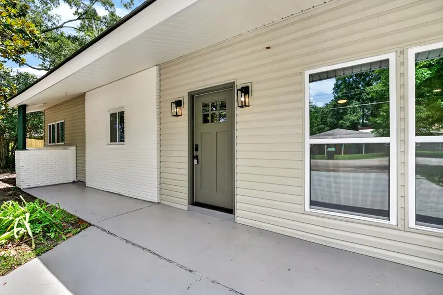 121 S Monroe Ave, Picayune, MS 39466 - #3