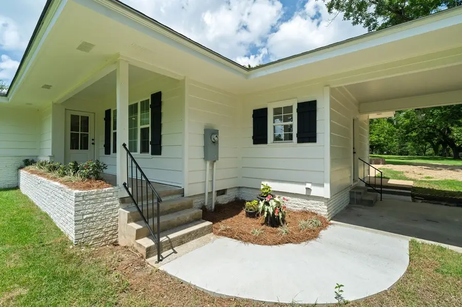 1305 S Shivers  St, Poplarville, MS 39470 - #3