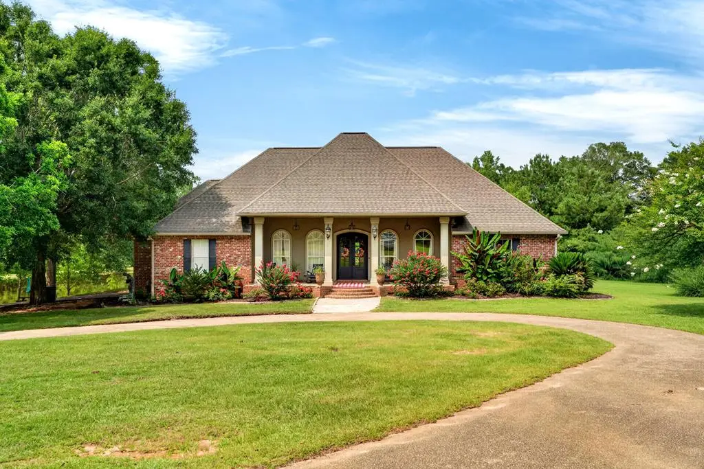 4 Logan Mason Ln, Carriere, MS 39426 - #1