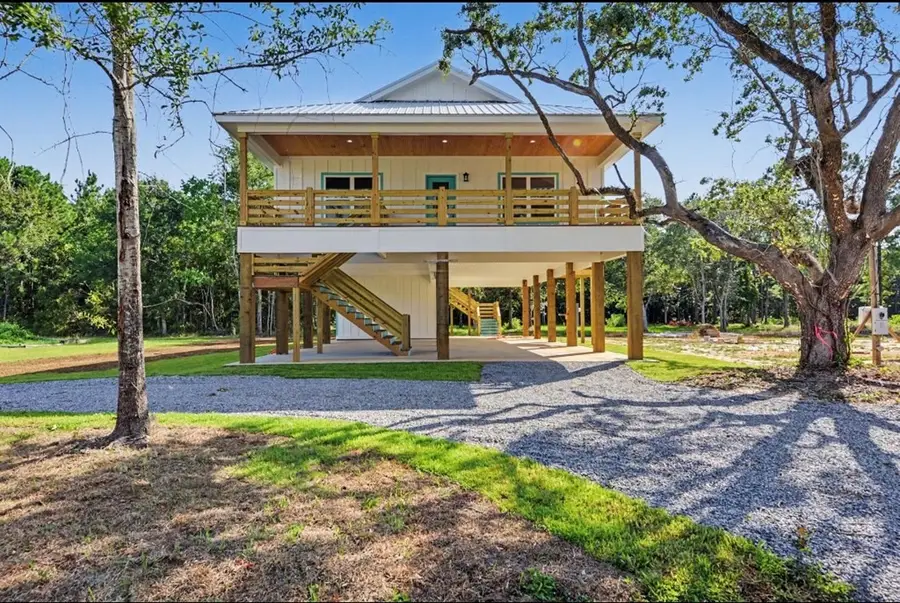 318 Hillcrest St, Waveland, MS 39576 - #3