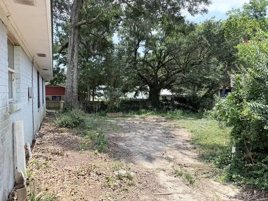11065 DOGWOOD DR, Gulfport, MS 39503 - #2