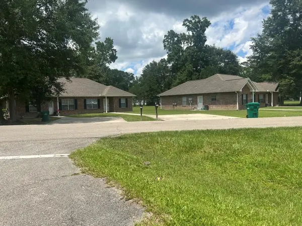 701A & B Carroll St, Picayune, MS 39466