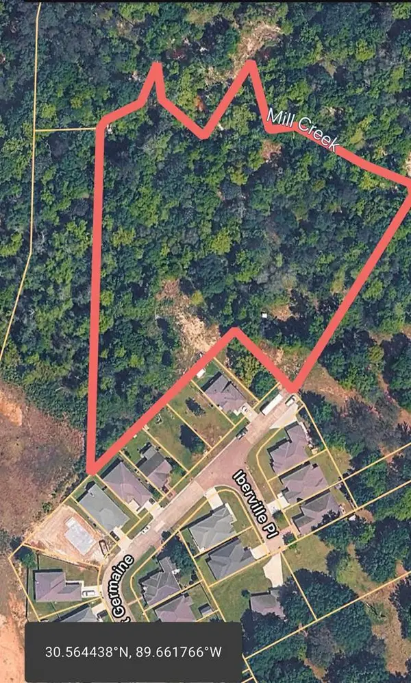 205 & 207 Rue St Germaine, Carriere, MS 39426