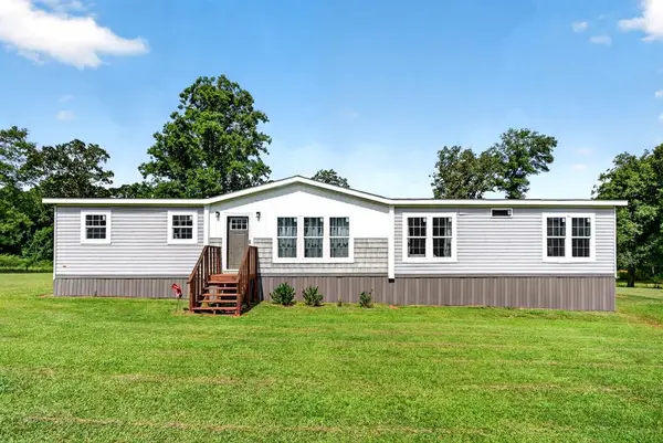 779 Osborn Moody Rd, Poplarville, MS 39470