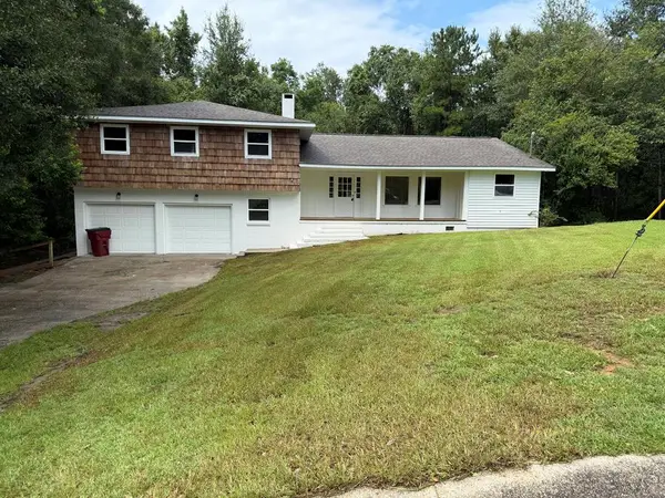 912 Kety Dr, Picayune, MS 39466