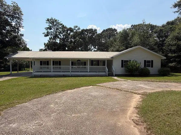 14 Labrador Ln, Carriere, MS 39426