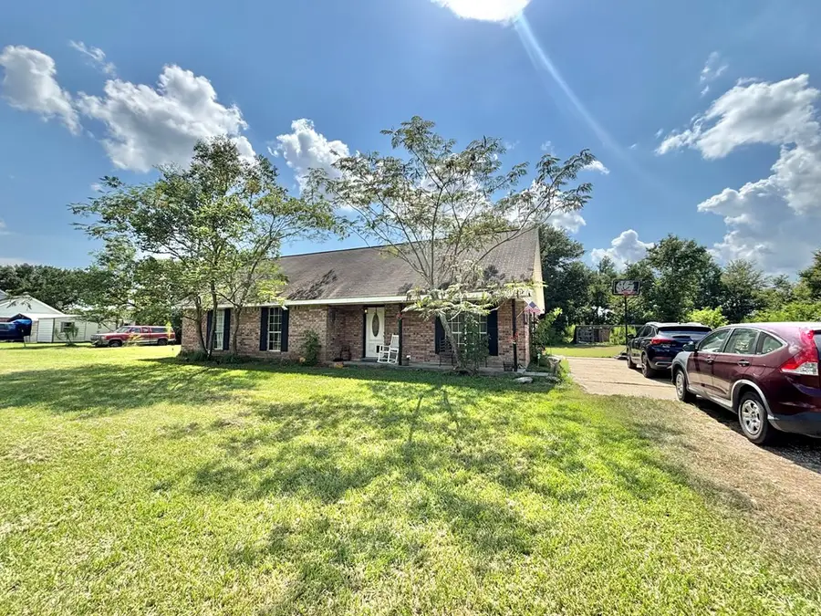 27 Beaverwood Rd., Picayune, MS 39466 - #2