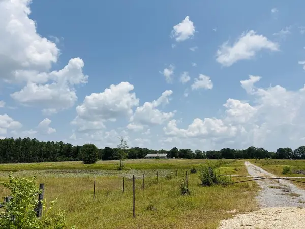 78 Salem Rd., Picayune, MS 39466