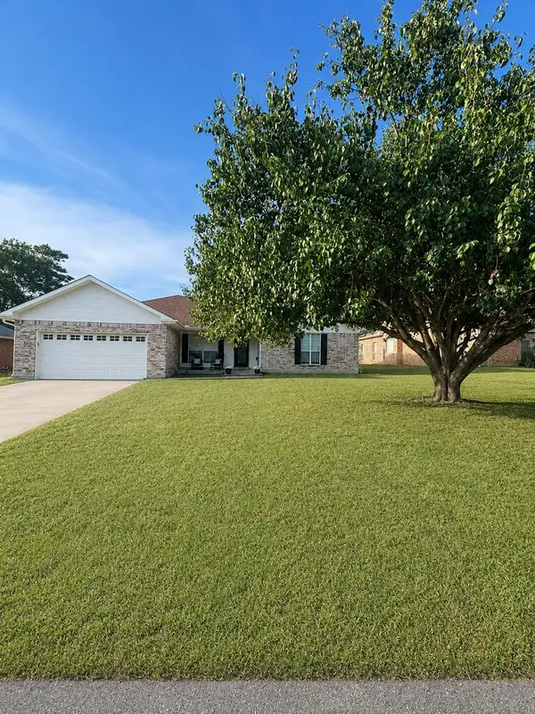 315 Country Club Drive, Picayune, MS 39466