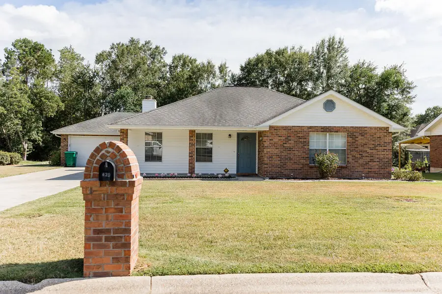 420 Country Club Drive, Picayune, MS 39466 - #2